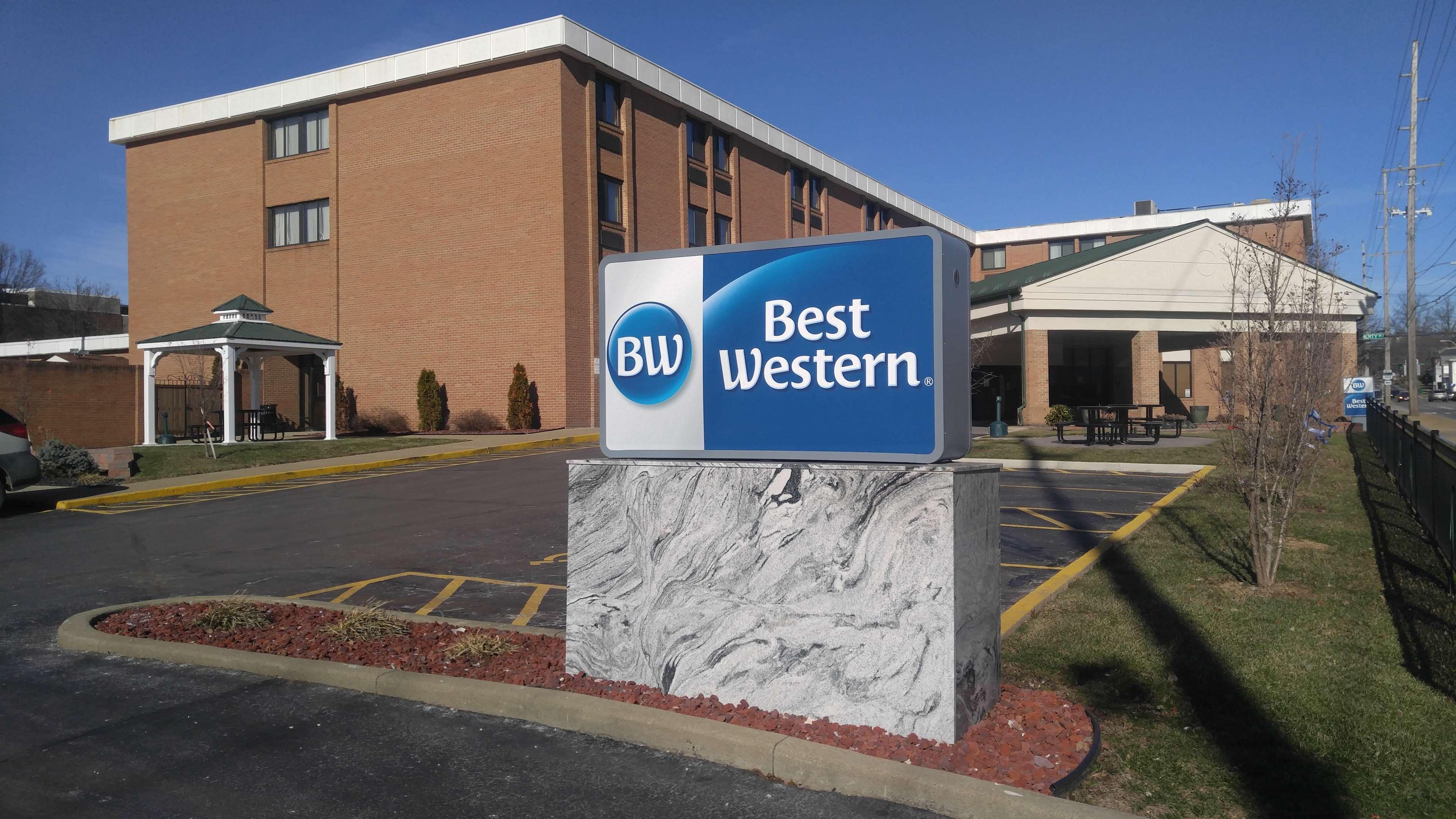 Best Western Plus Wooster Hotel & Conference Center Bagian luar foto